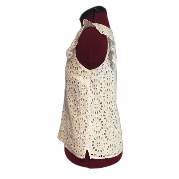 Lilly Pulitzer Lina Eyelet Blouse Size XS Resort White Beach Paradise Eyelet - Picture 9 of 11